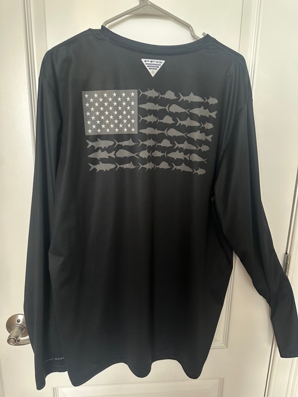 Columbia Black Long Sleeve Performance Tee